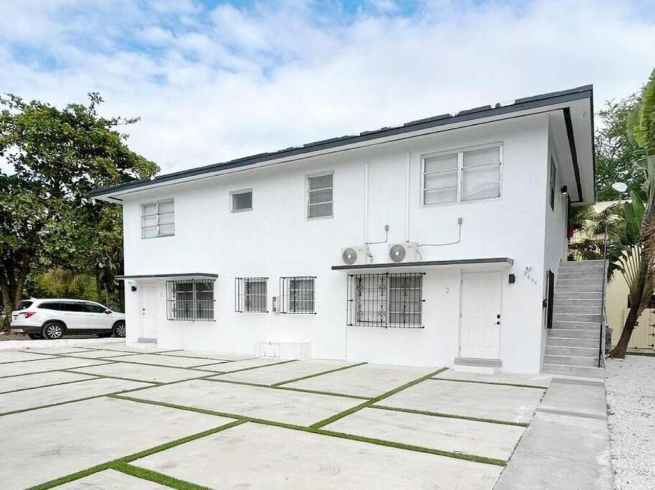 Fully Equipped Apartments With Parking Near Cocowalk Miami Dış mekan fotoğraf