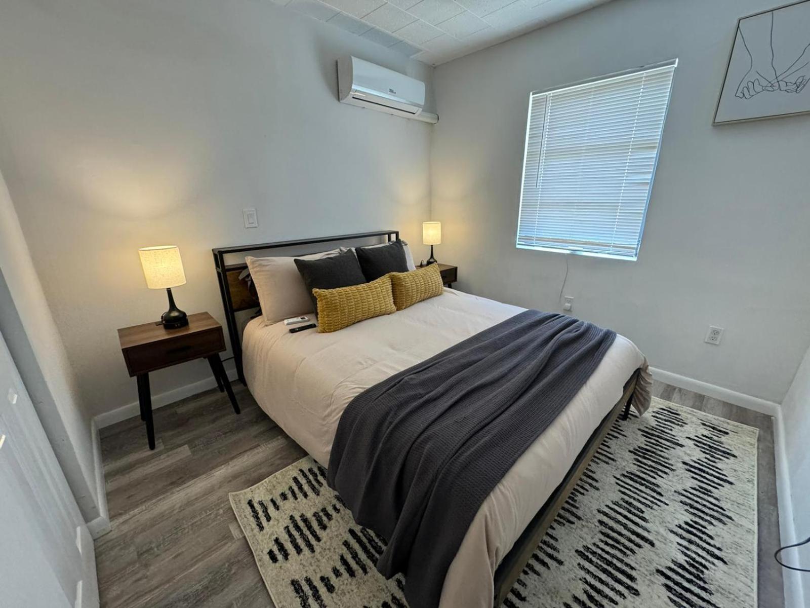 Fully Equipped Apartments With Parking Near Cocowalk Miami Dış mekan fotoğraf