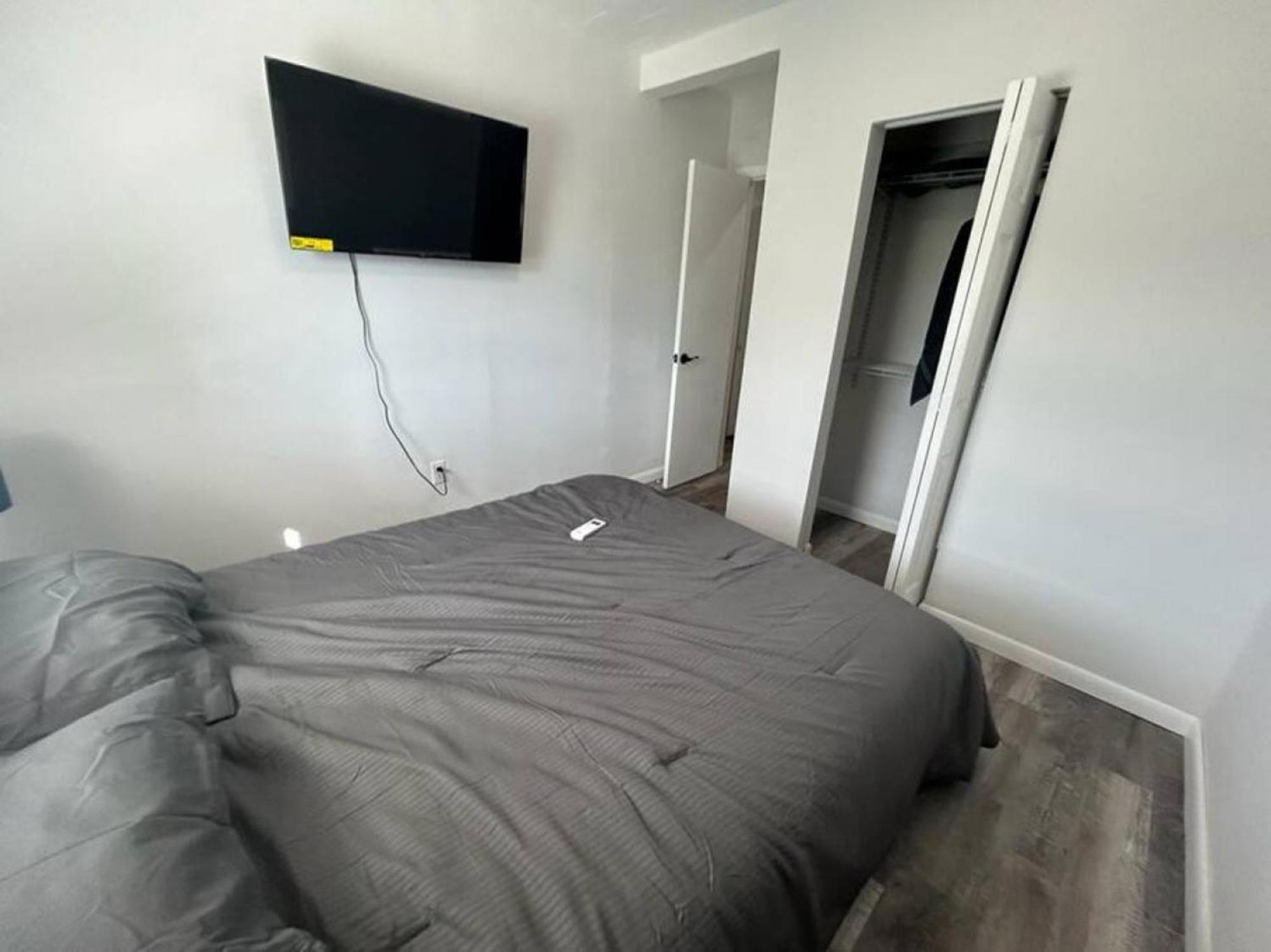 Fully Equipped Apartments With Parking Near Cocowalk Miami Dış mekan fotoğraf