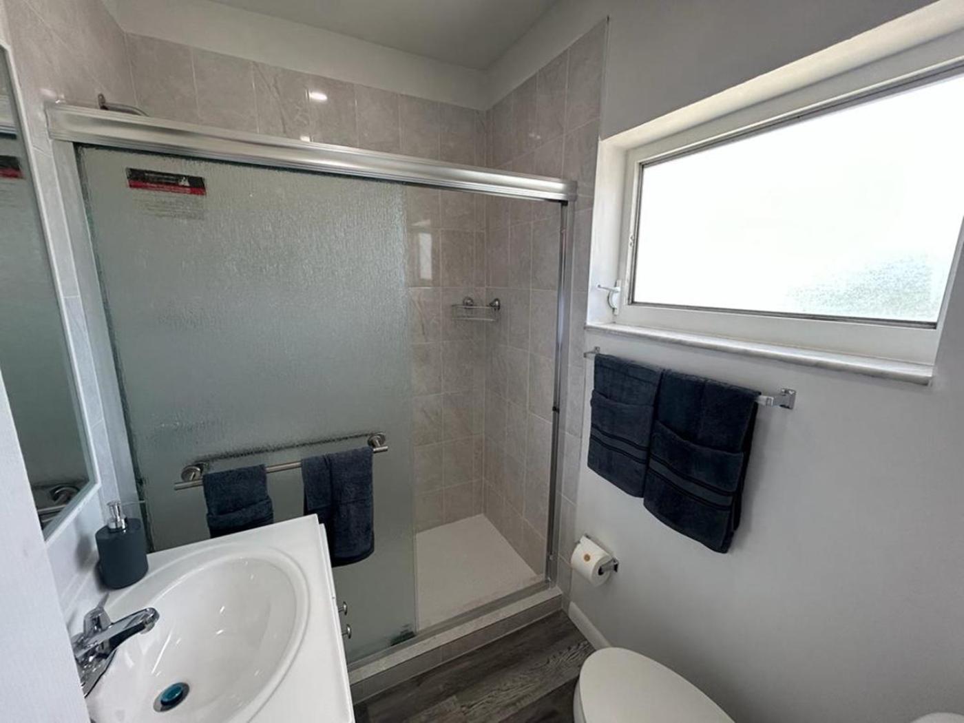 Fully Equipped Apartments With Parking Near Cocowalk Miami Dış mekan fotoğraf