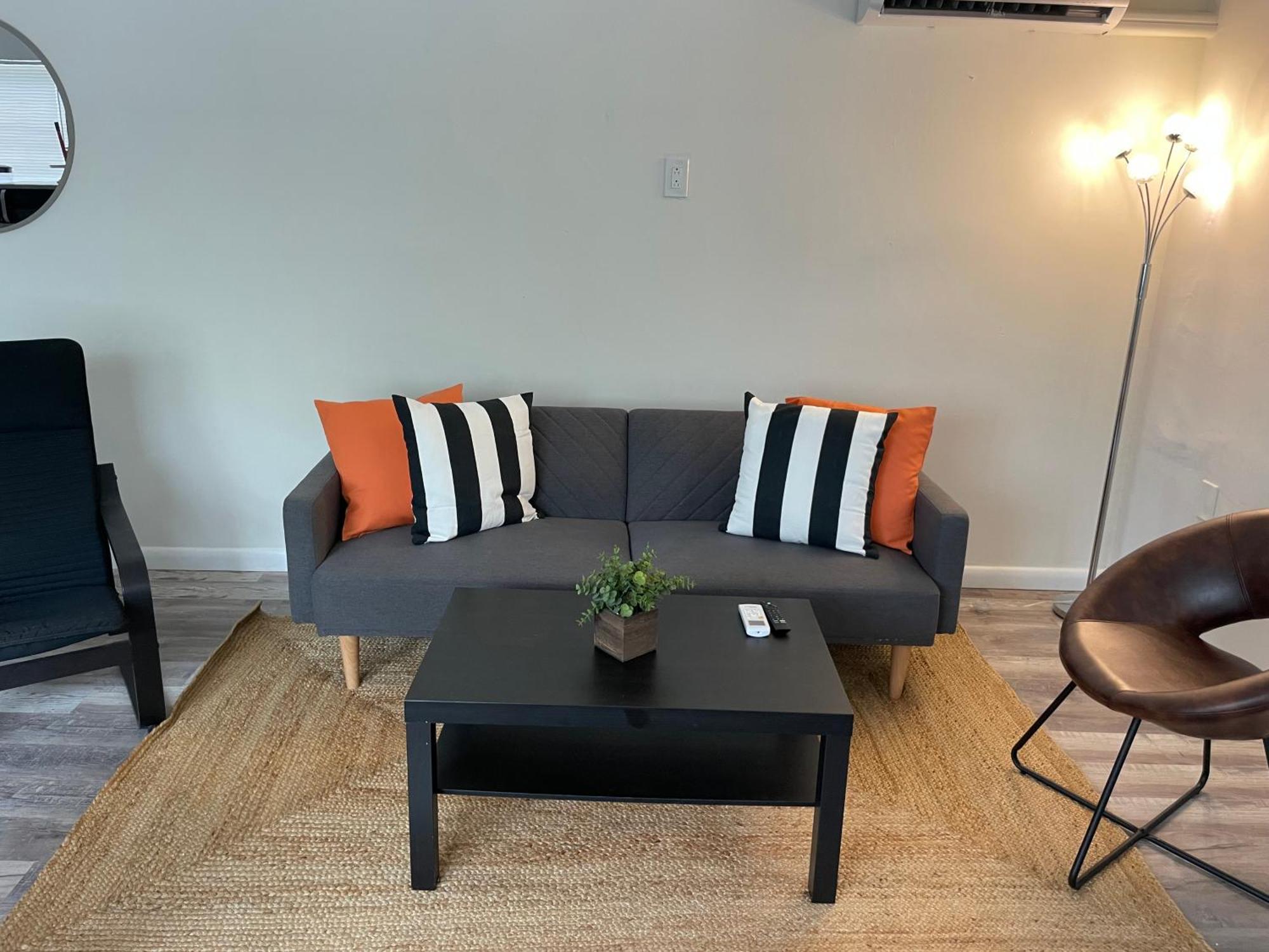 Fully Equipped Apartments With Parking Near Cocowalk Miami Dış mekan fotoğraf