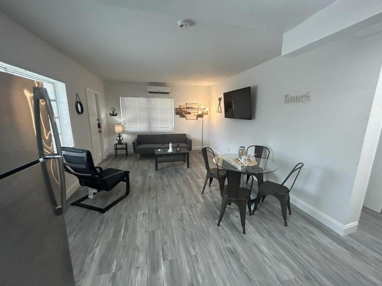 Fully Equipped Apartments With Parking Near Cocowalk Miami Dış mekan fotoğraf